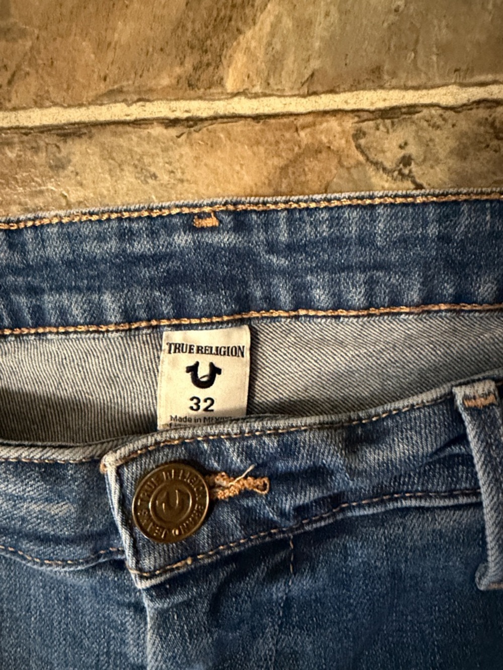 True Religion Light Wash Denim  Shorts - Picture 2 of 3